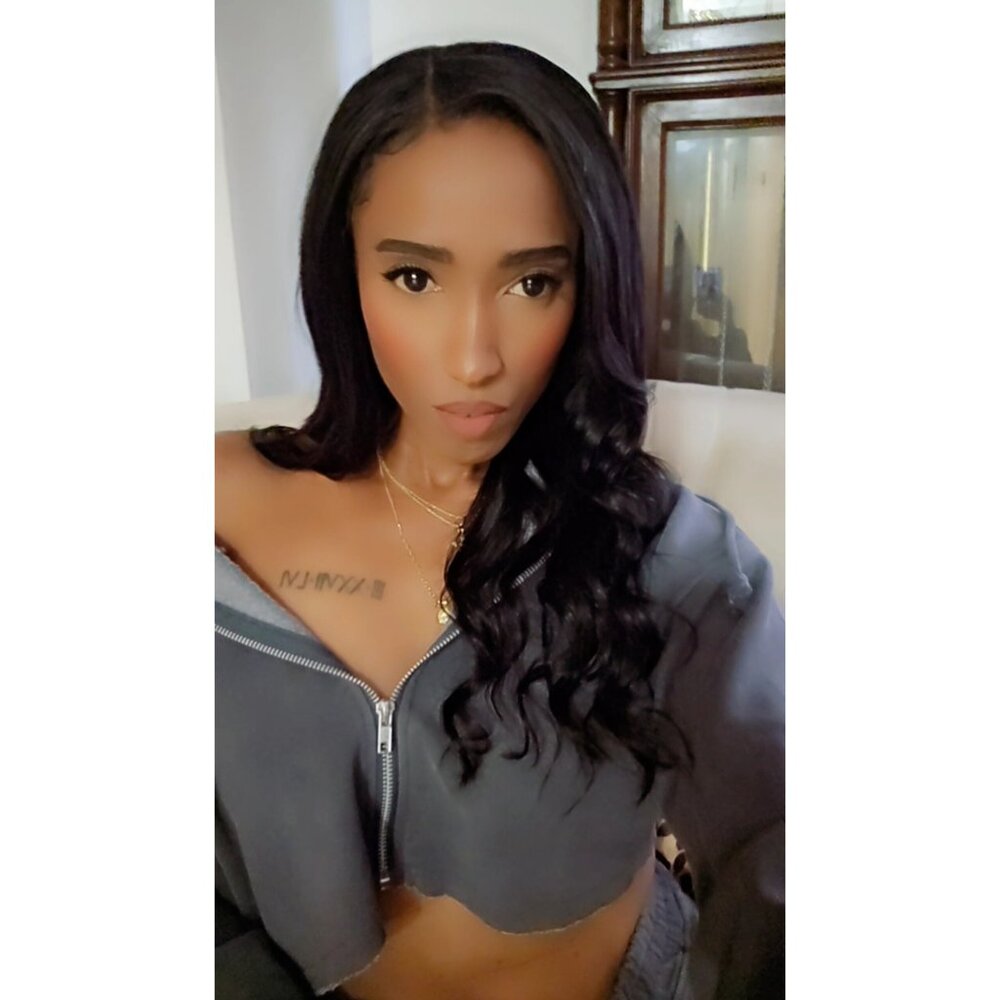 Meet your Posher, Lea